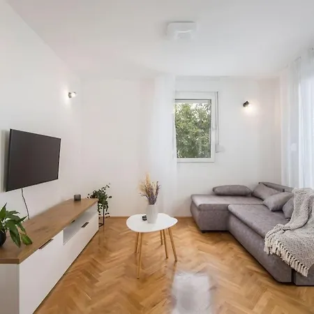 Maris Apartament